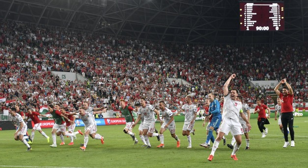 Nagyot küzdött, legyőzte Walest a magyar válogatott