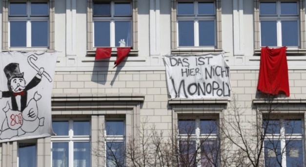 Berlinben öt évre befagyasztják a lakbéreket