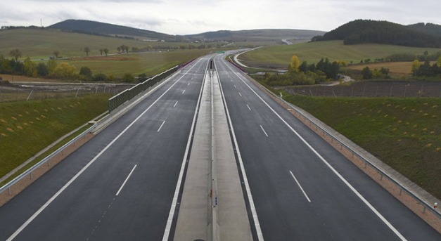 Gyorsabban autózhatunk a szlovák autópályákon