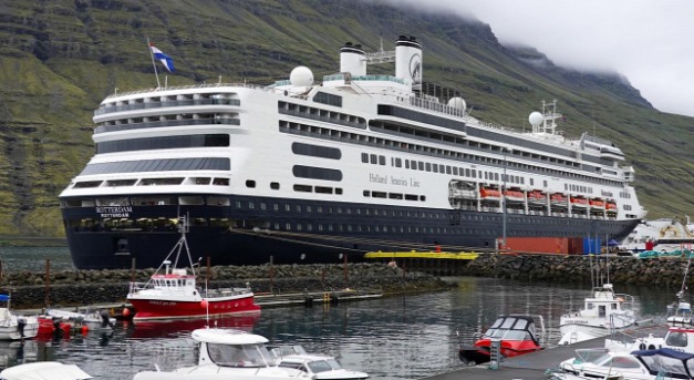 Izland kitiltja az óriás luxushajókat