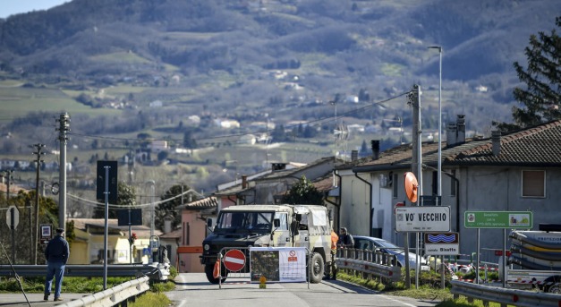 Egy olasz kisváros minden lakóját kétszer tesztelték, nincs is már senkinek koronavírusa