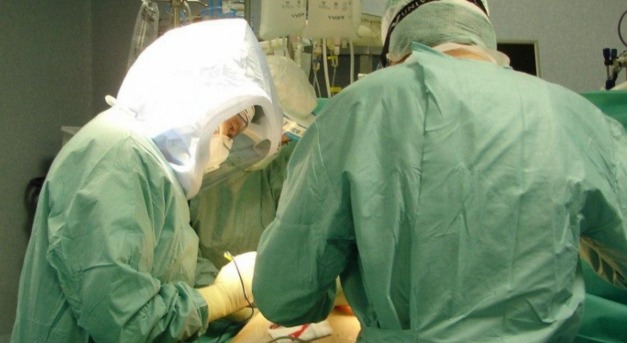 Kettős tüdőátültetés mentette meg egy fiatal olasz koronavírusos beteg életét
