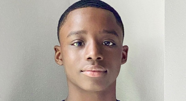 Meddig ér el a 12 éves fekete fiú dala?