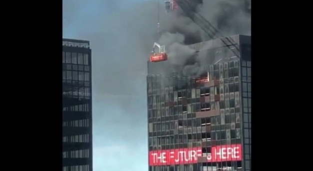 Kigyulladt a brüsszeli World Trade Center egyik toronyháza
