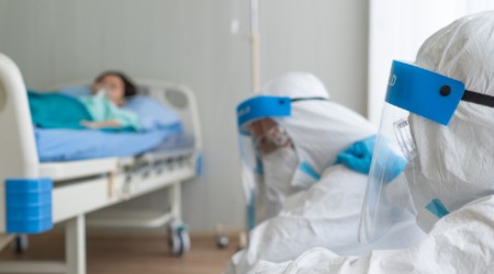 Koronavírus: emiatt kerülnek egyre többen kórházba