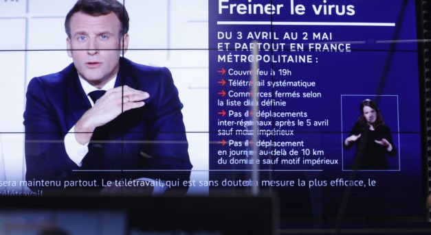 A francia elnök beismerte a hibákat, „harmadik utas