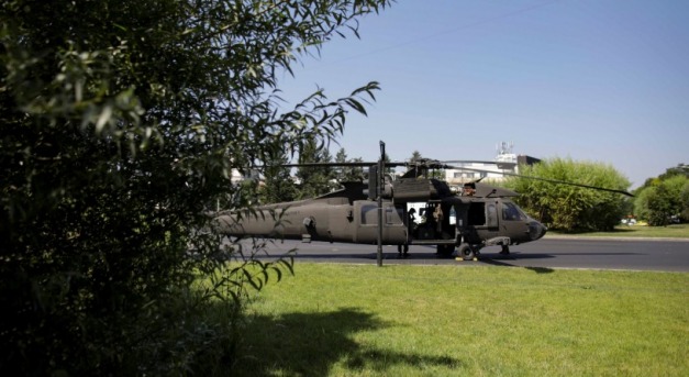 A helikopter kényszerleszállása a körforgalomban