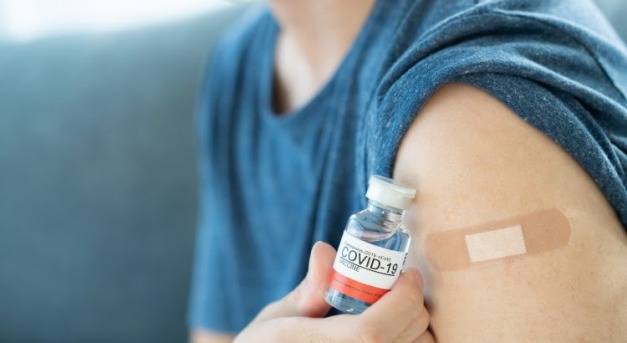 Koronavírus: megnyugtató hírek érkeztek 3 vakcináról