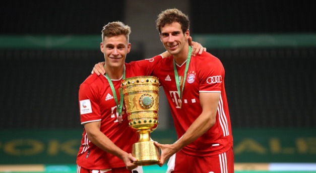 A Bayern München két válogatott focistája afrikai gyermekeken segített