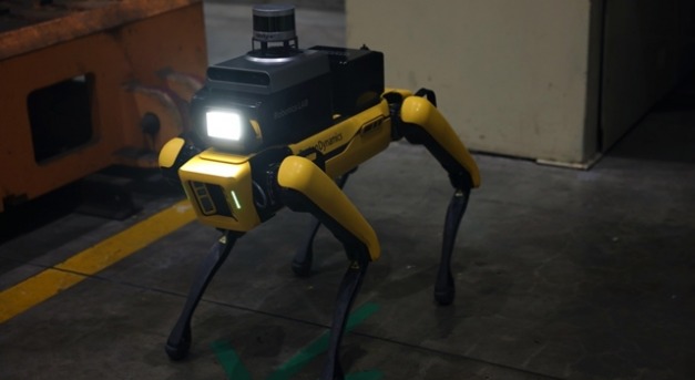 Éjszakánként robot járőrözik a Hyundai gyárában