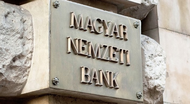 Ismét kamatot emelt a Magyar Nemzeti Bank