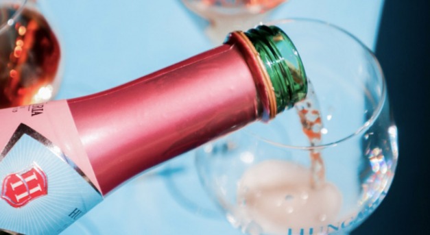 Harmadszorra is a világ legjobbjai közé választottak egy magyar pezsgőt