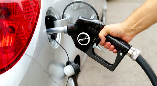 Radikálisan átformálják a dízel- és benzinüzemű autókra vonatkozó szabályozást