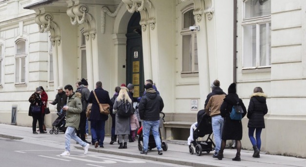 Nem fizethet kevesebb szociális ellátást Ausztria a vendégmunkásoknak