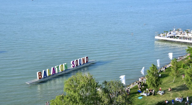 Kábítószer-hatóanyagok nagy koncentrációban, a Balaton vizében