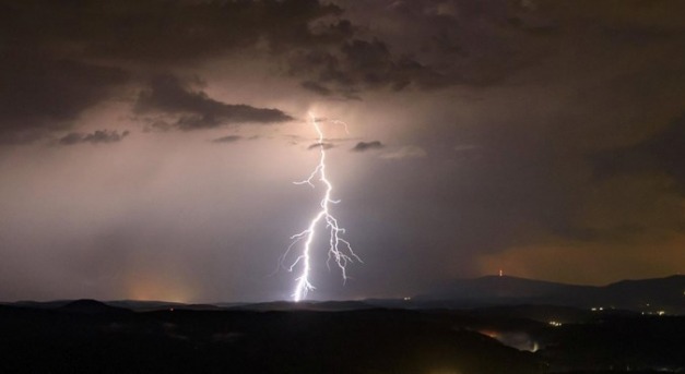 42 ország meteorológusai álltak ki a menesztett OMSZ-vezetők mellett