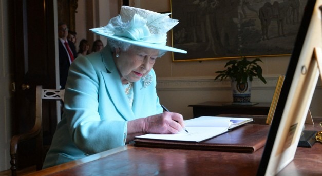 A királynő titkos levele