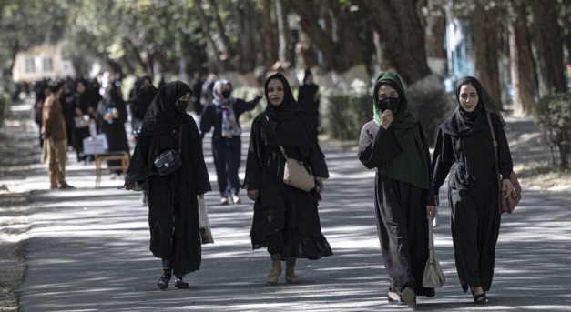 Afganisztánban megtiltották a nőknek, hogy egyetemre járjanak