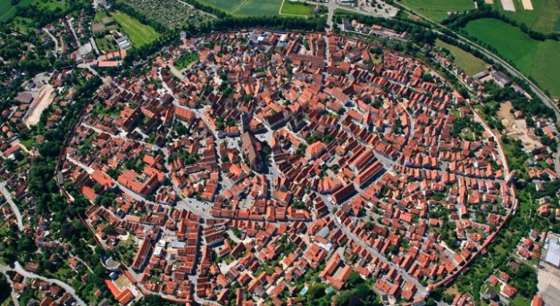 Nördlingen – egy kráterbe épült kisváros