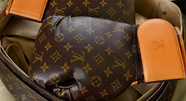 Egy boxolónak is legyen stílusa: Louis Vuitton kesztyű