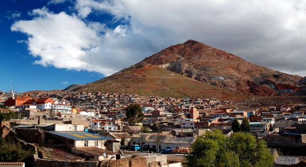 Cerro Rico: a hegy, amely embereket eszik