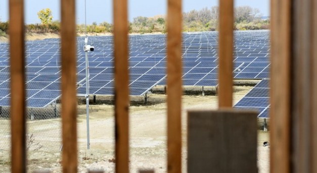 Több tolnai községben is épül naperőmű – kiemelt beruházásként