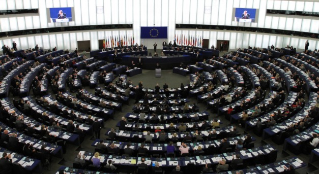 Európai jogszabály védi hamarosan a tömegtájékoztatás szabadságát