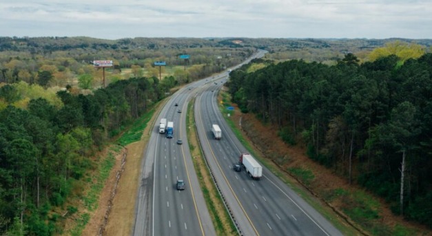 Minden szomszédunknál olcsóbb az autópálya használata