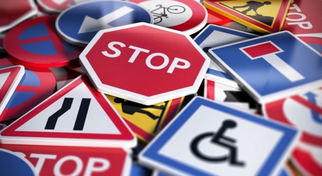 Megduplázhatja a közutakon elhunytak számát a KRESZ-módosítása